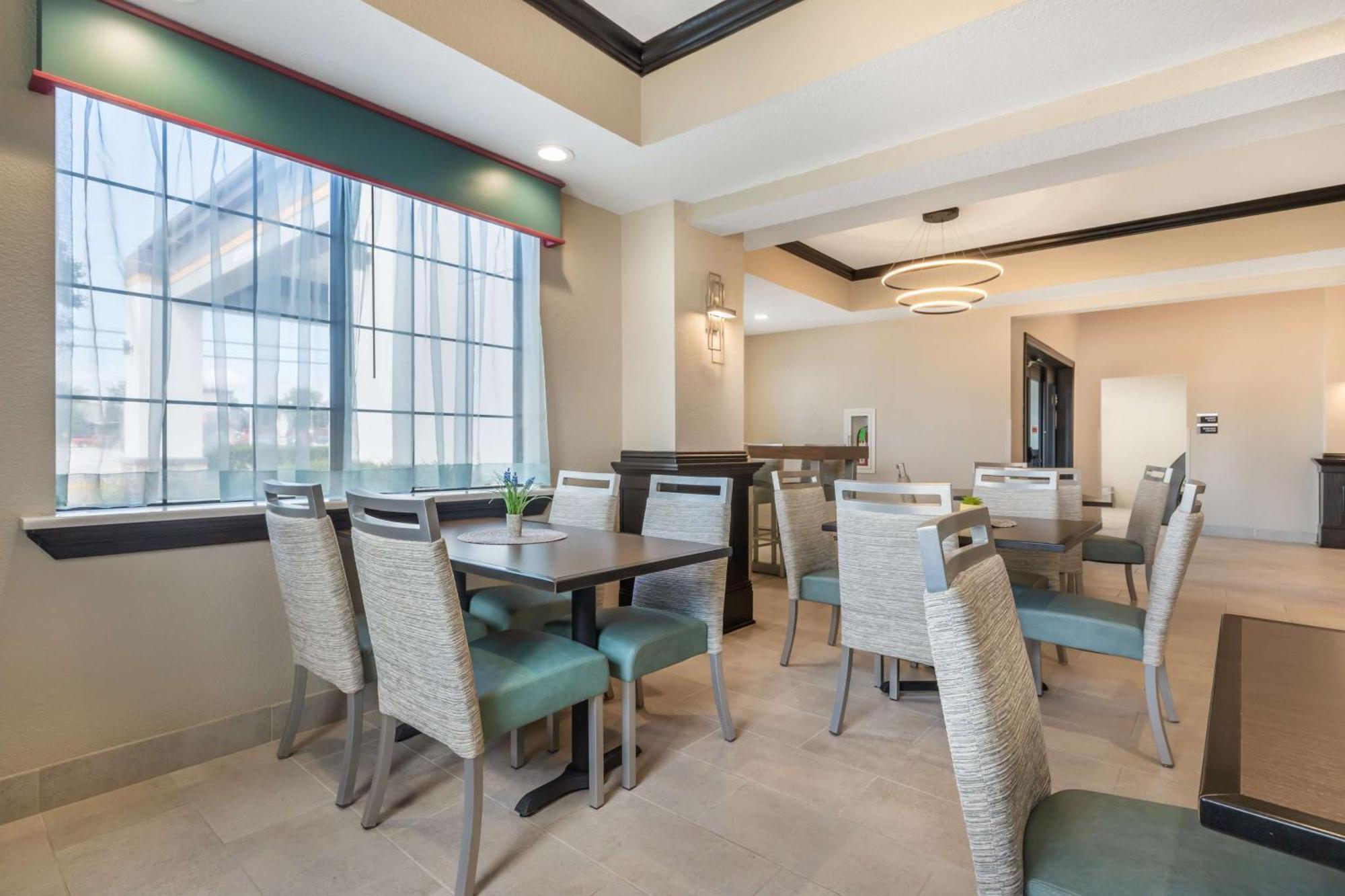 Best Western Prime Inn & Suites Poteau エクステリア 写真
