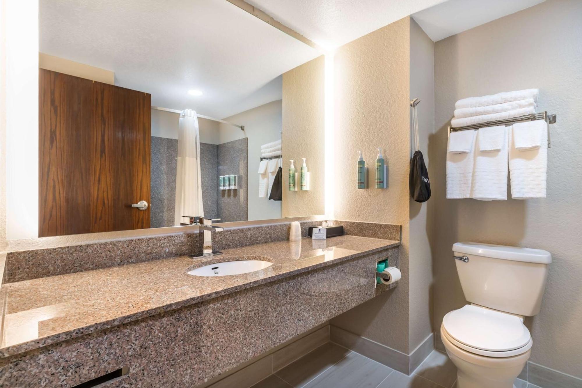 Best Western Prime Inn & Suites Poteau エクステリア 写真