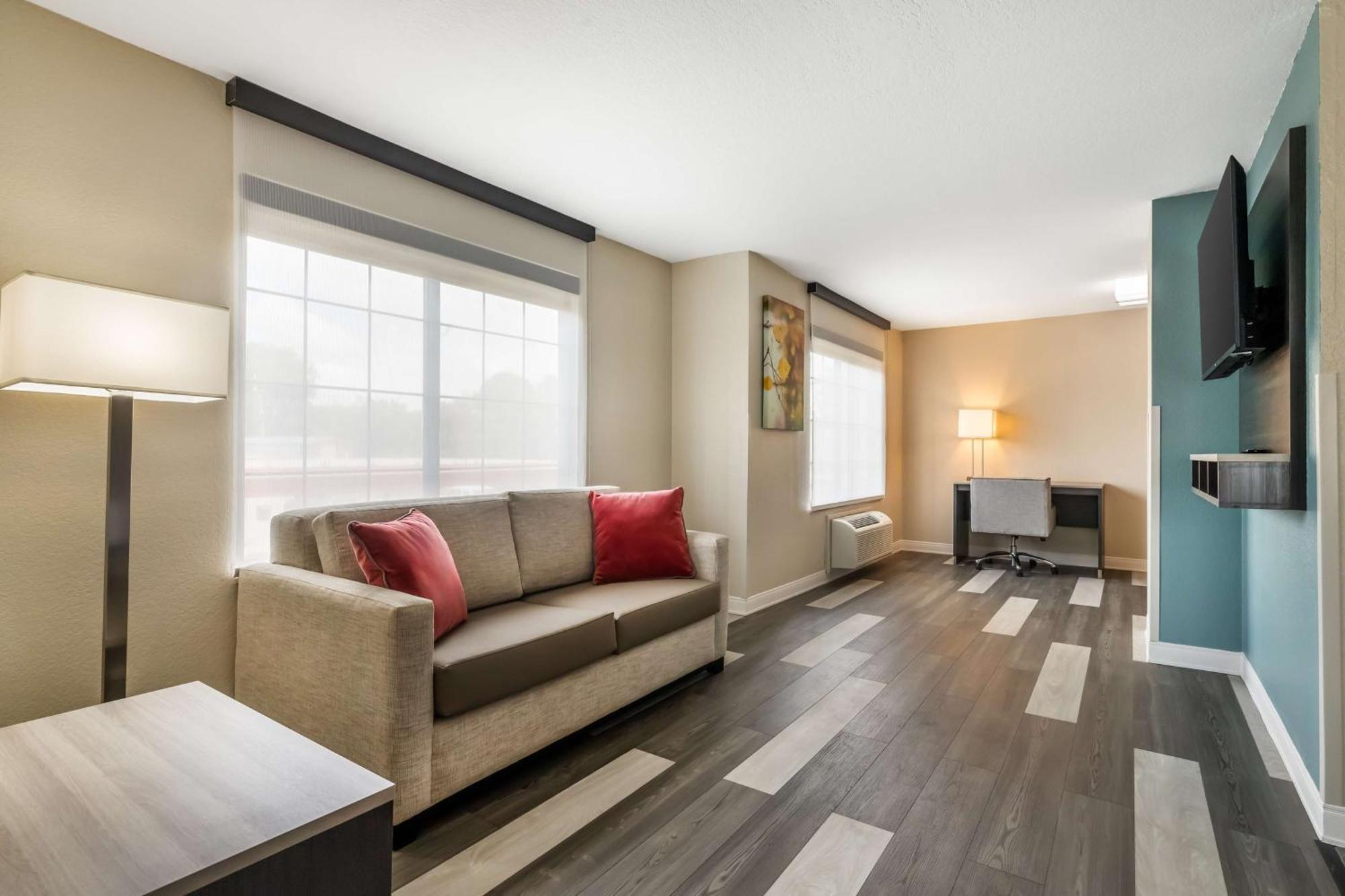 Best Western Prime Inn & Suites Poteau エクステリア 写真