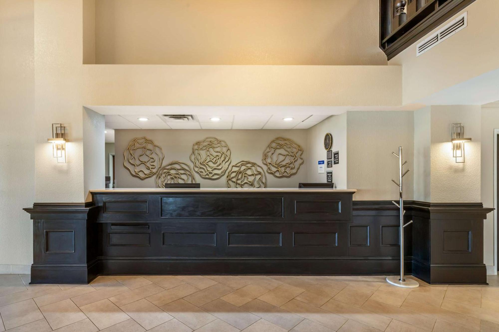 Best Western Prime Inn & Suites Poteau エクステリア 写真